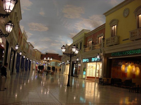 Villaggio-mall-doha-qatar-9